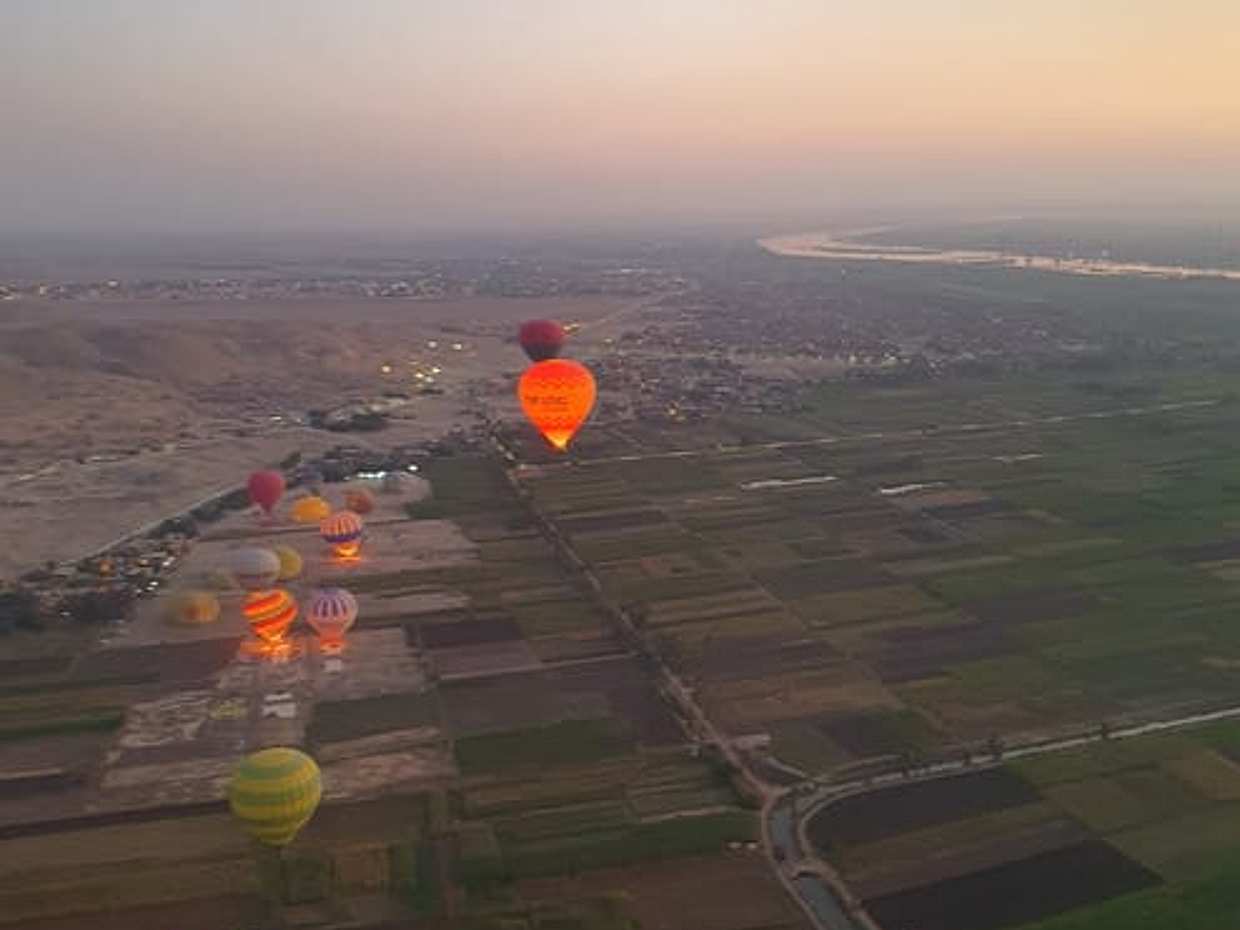 Luxor Bird eye & Sunrise - Hot Air Balloon Experience, photo 5