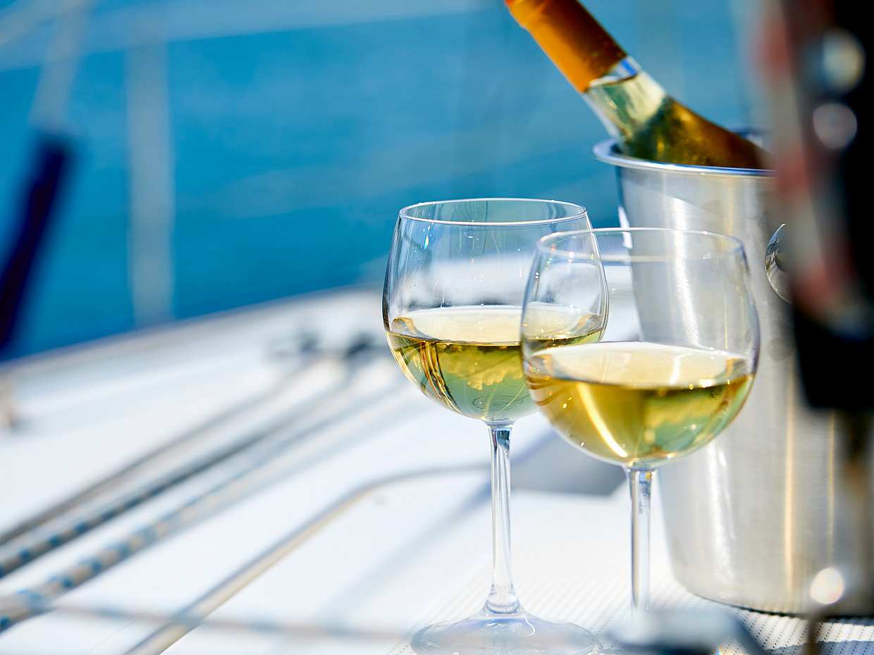 The Premium Daytime Sailing Catamaran Experience with BBQ and Drinks in Greece, Vlichada, photo 2