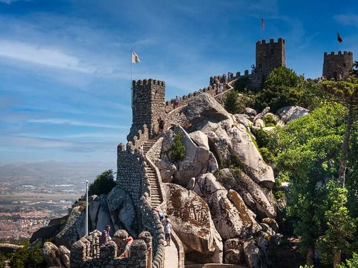 Private Tour to Sintra from Lisbon - Palaces, Gardens & Coast in Portugal, photo 3