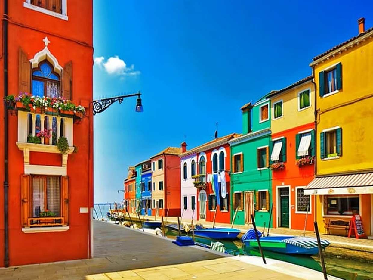 Private Venice Full-Day Tour: Murano, Burano, St. Mark’s Basilica & Doge’s Palace