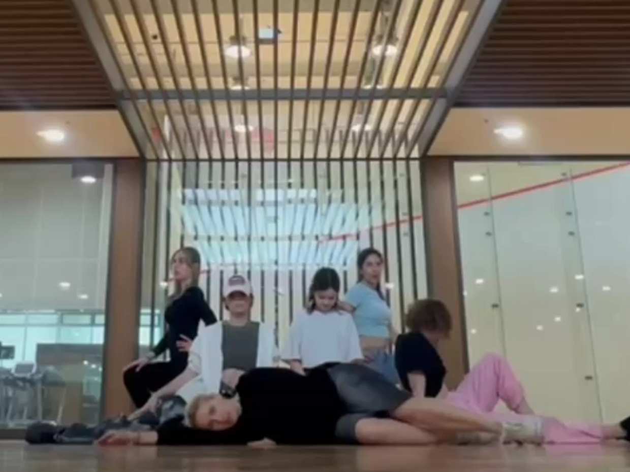 Seul Dans Dersi: K-Pop, Hip Hop ve Daha Fazlasını Öğrenin, Güney Kore
, photo 2