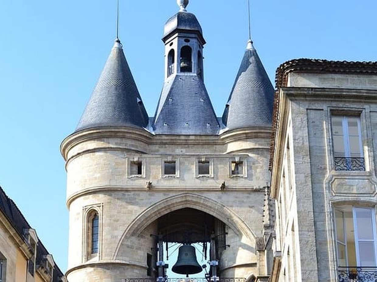 Private Historic Walking Tour in Bordeaux, photo 2