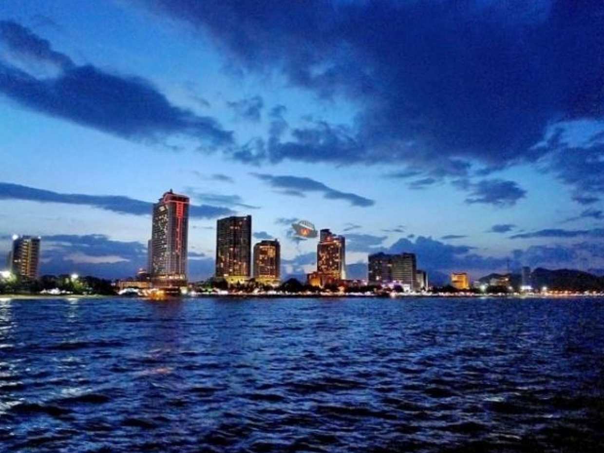 Nha Trang Emperor Cruise Sunset Tour in Vietnam, photo 3