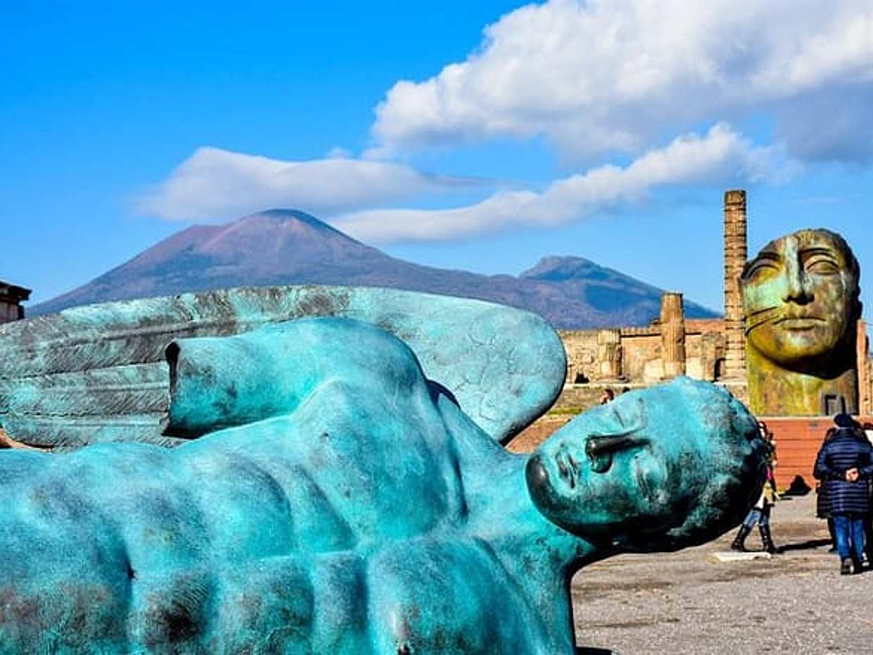 POMPEII & VESUVIUS Tour from Naples - Group Tour, photo 2