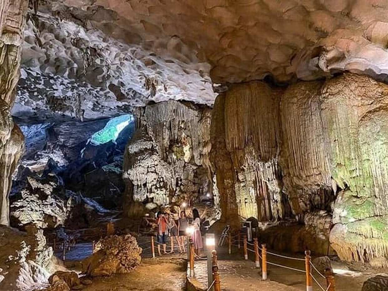 Explore Northern Vietnam Highlights: 5-Day Ninh Binh- Ha Long Bay