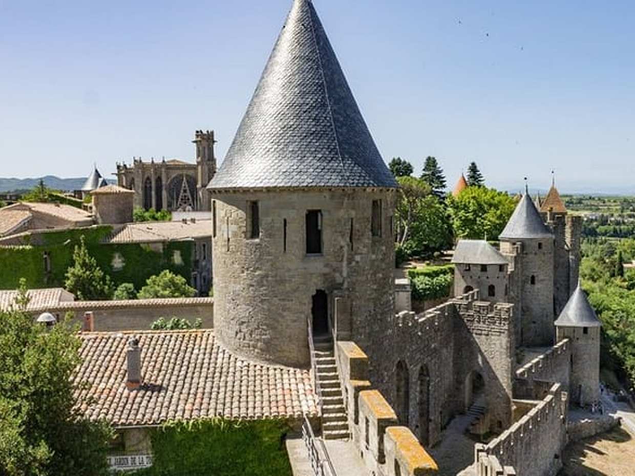Carcassonne Scavenger Hunt & Highlights Self-Guided Walking Tour, photo 4
