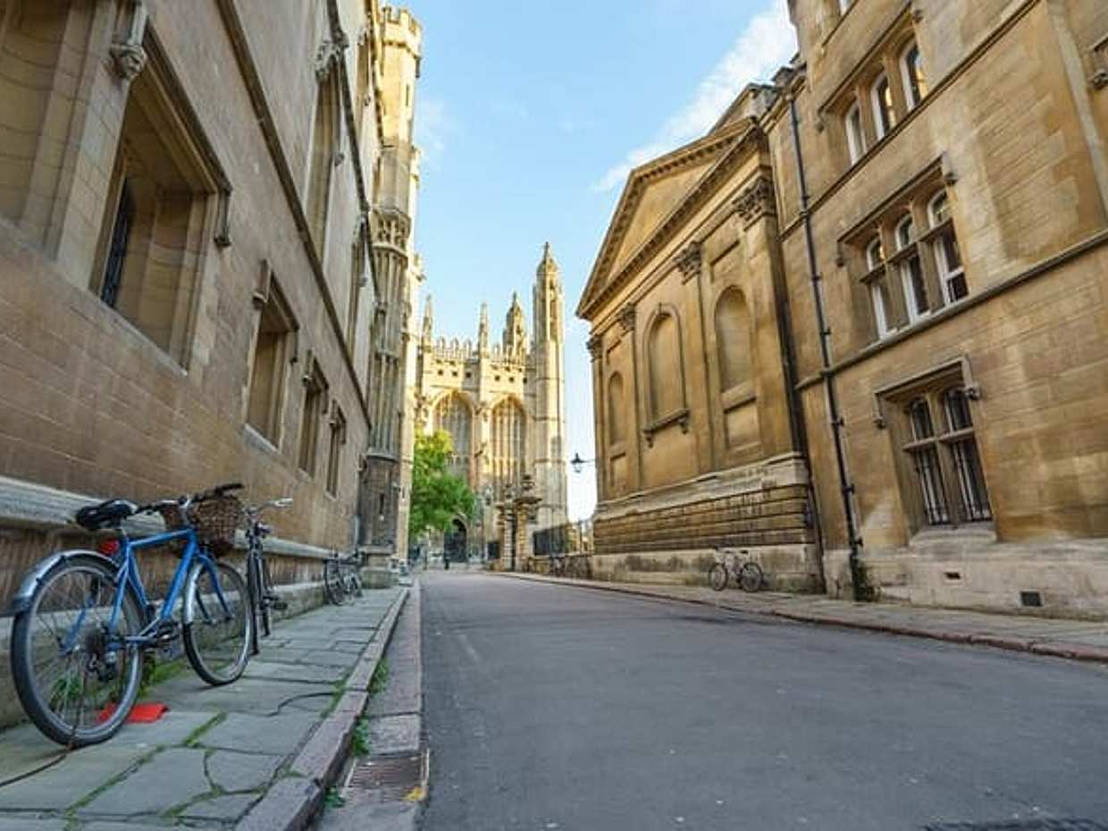 Cambridge Hidden Gems: "Ghosts of the Past" Exploration Game, United Kingdom, photo 3