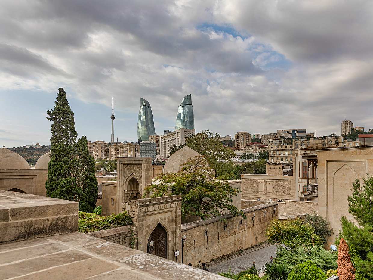 Wycieczka piesza po Starym Mieście w Baku, Icherisheher, Azerbejdżan., photo 4