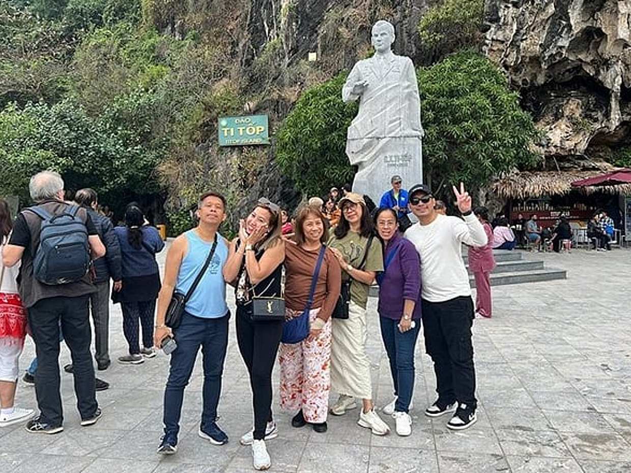Best Halong 1 Day with Premium Cruise, Buffet Meal, Sunset Party, photo 4