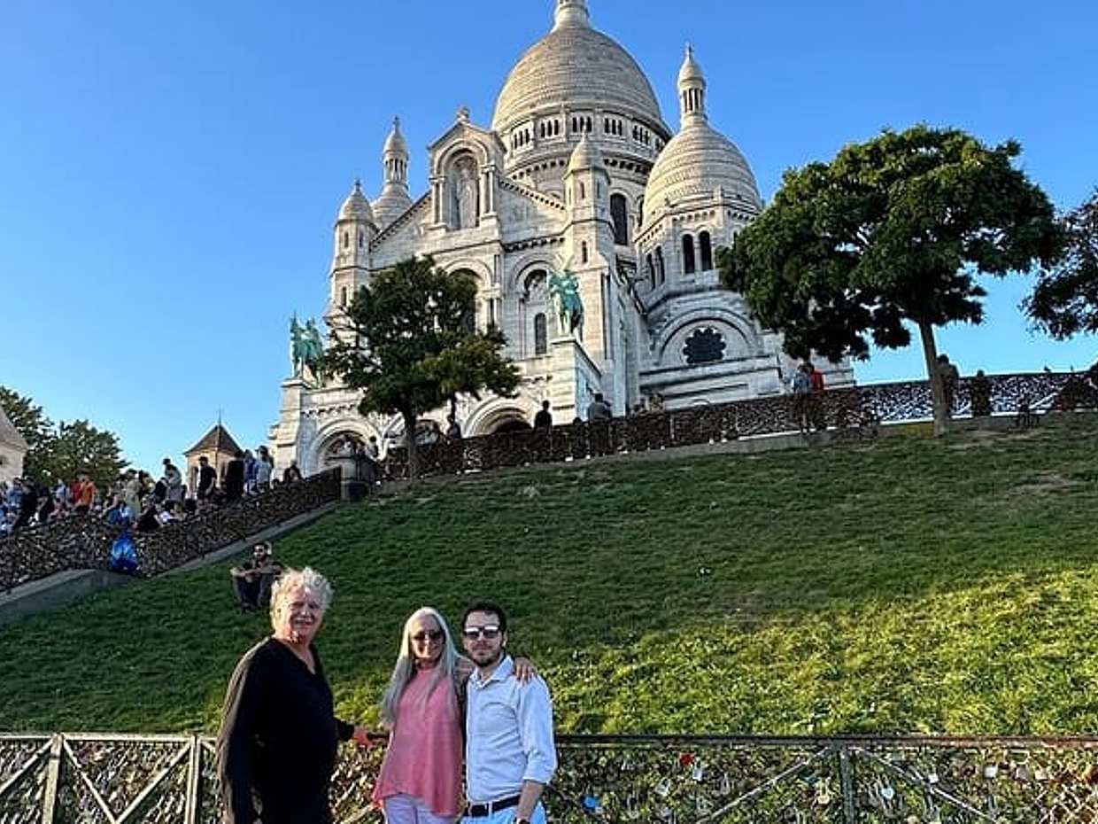 3 Hours Private Walking Tour of Montmartre and Paris, photo 4