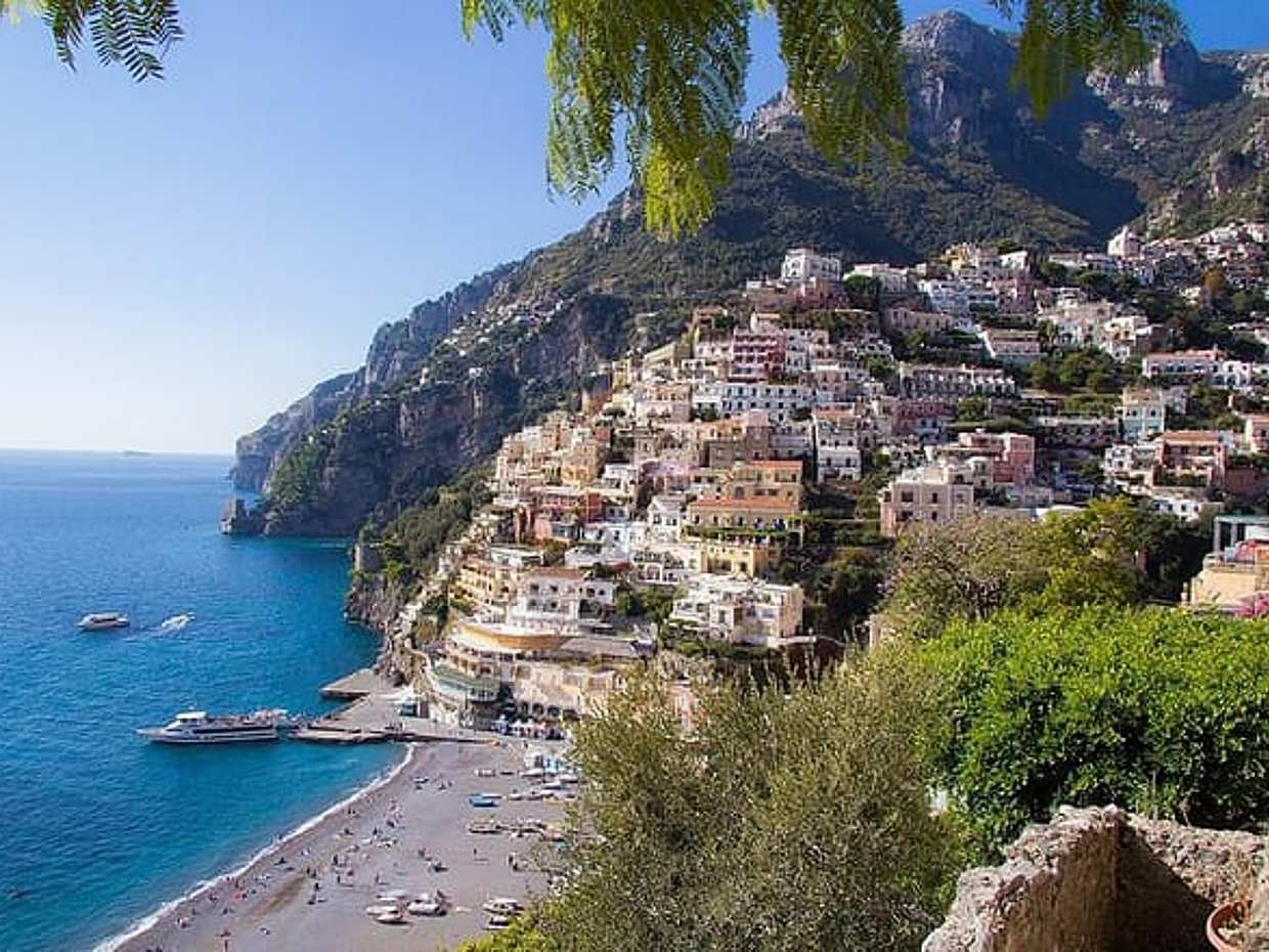 Private day trip: Naples to Pompei, Salerno and back in Italy, Napoli