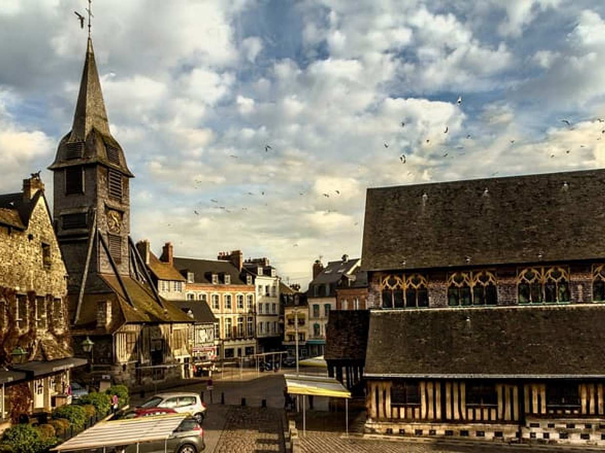 2-day Mont Saint-Michel, Normandy Express, 3 Loire Castles Private Trip from Paris, photo 5