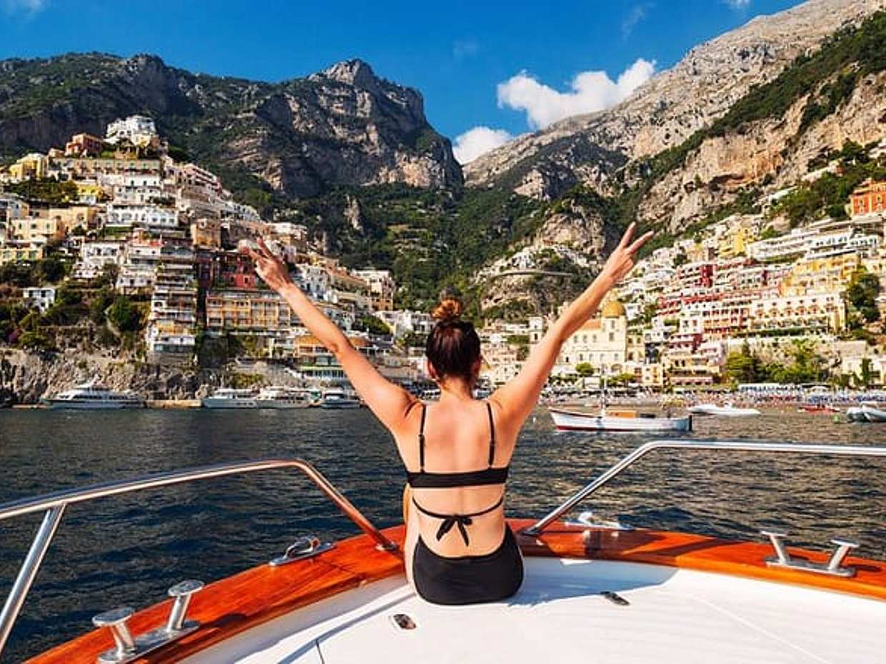 Amalfi Coast Small Group Boat Tour from Sorrento with Positano
