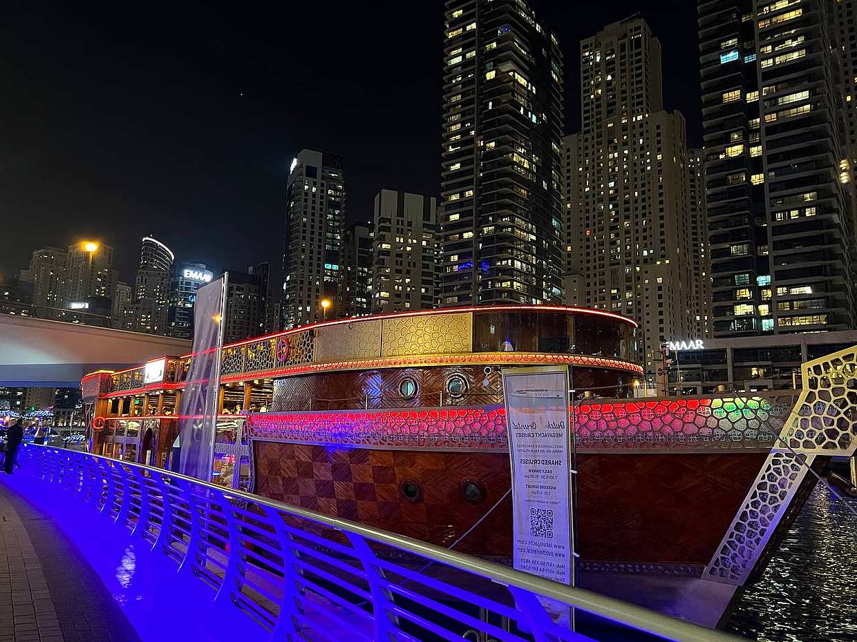 "Croisière dîner Ocean Empress avec boissons non alcoolisées à Émirats arabes unis, Dubaï"