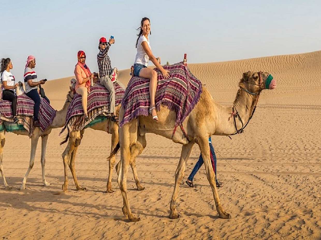 Shared Desert Safari with Normal BBQ Dinner in United Arab Emirates, Dubai, photo 3
