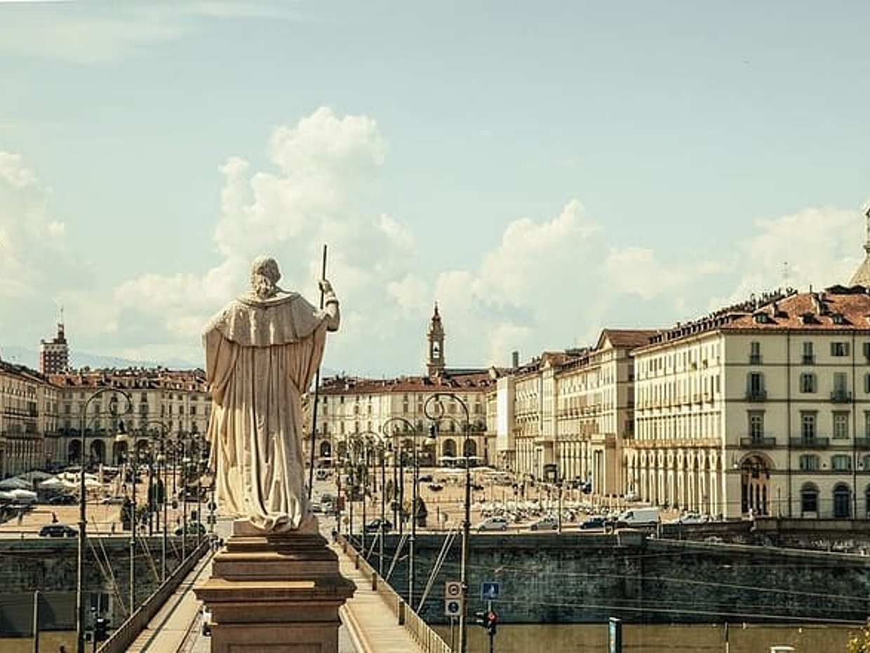 Ghosts of Turin: Hidden Spell Exploration Game in Italy, photo 2