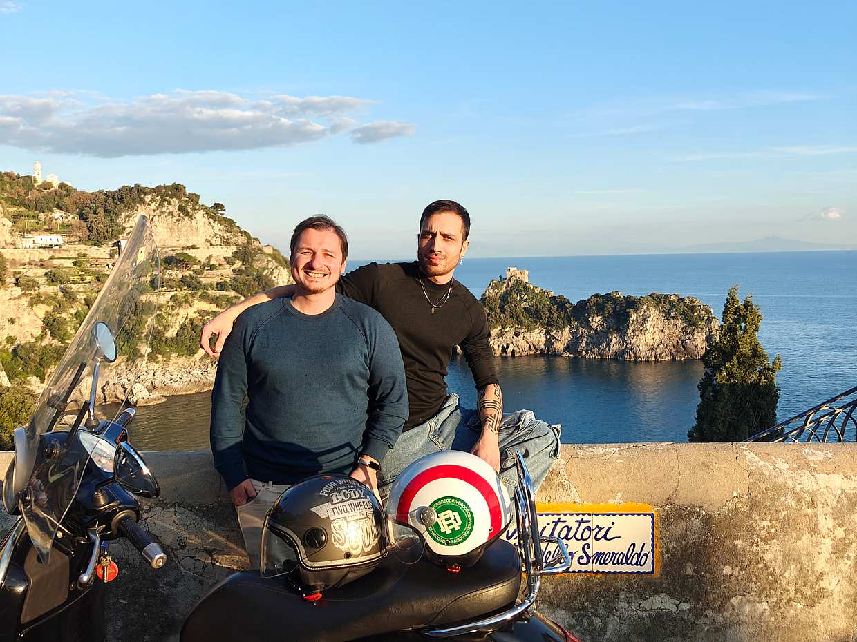 Vespa Tour Amalfi Coast s tvým italským parťákem v Itálii, Positano.
, photo 5