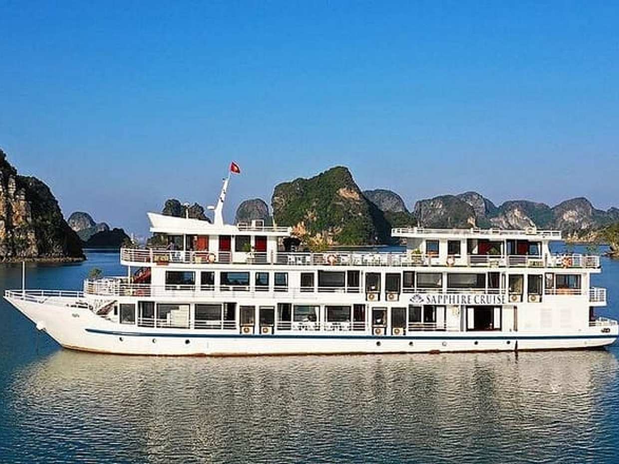 2 Days 1 Night Cruise Discover Halong & Lan Ha Bay from Hanoi