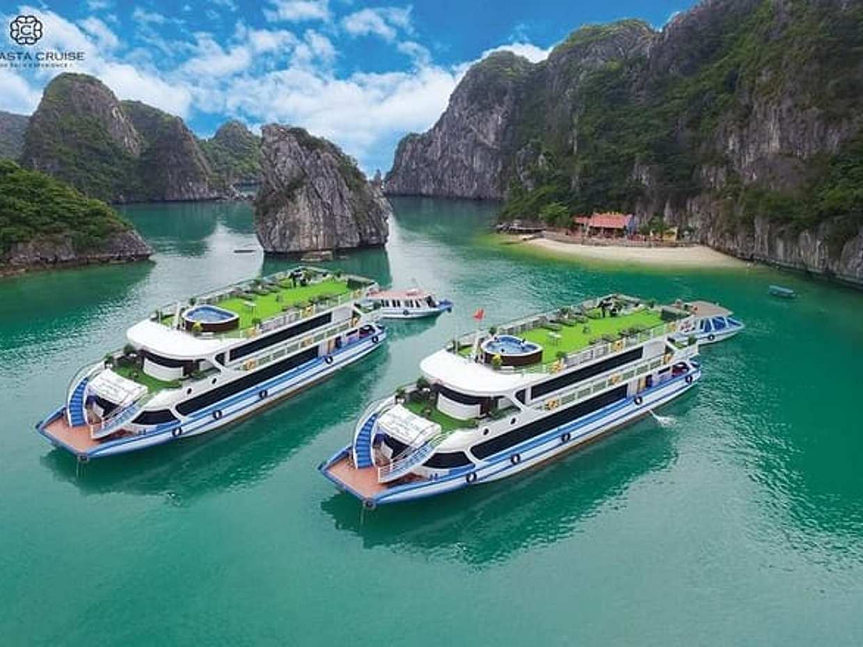 Top-Rated 5-Star Ha Long Bay Day Tour: La Casta Cruise from Hanoi, photo 5