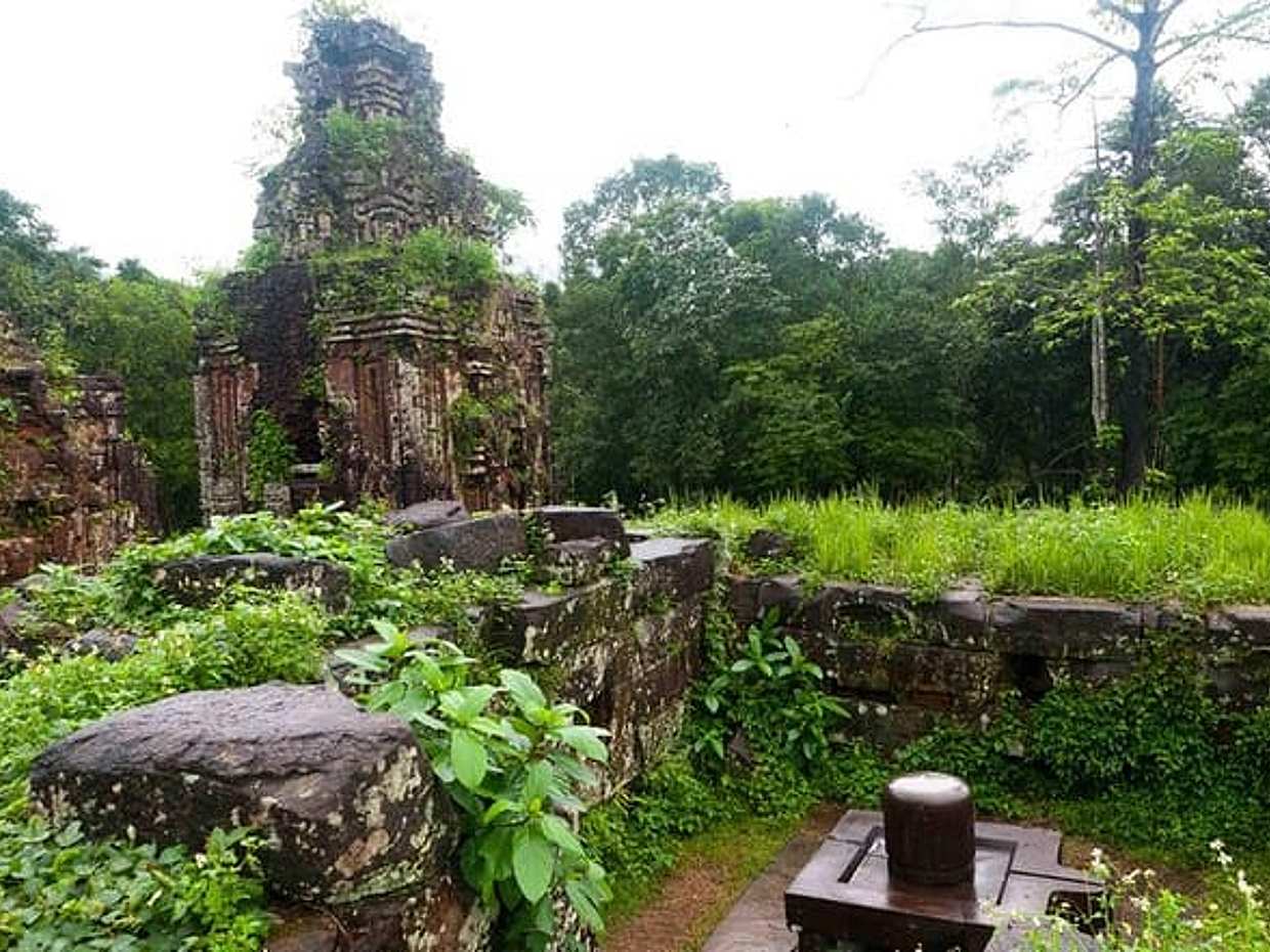 Da Nang/Hoi An: Private tour My Son sanctuary - Marble mountains in Vietnam, photo 3