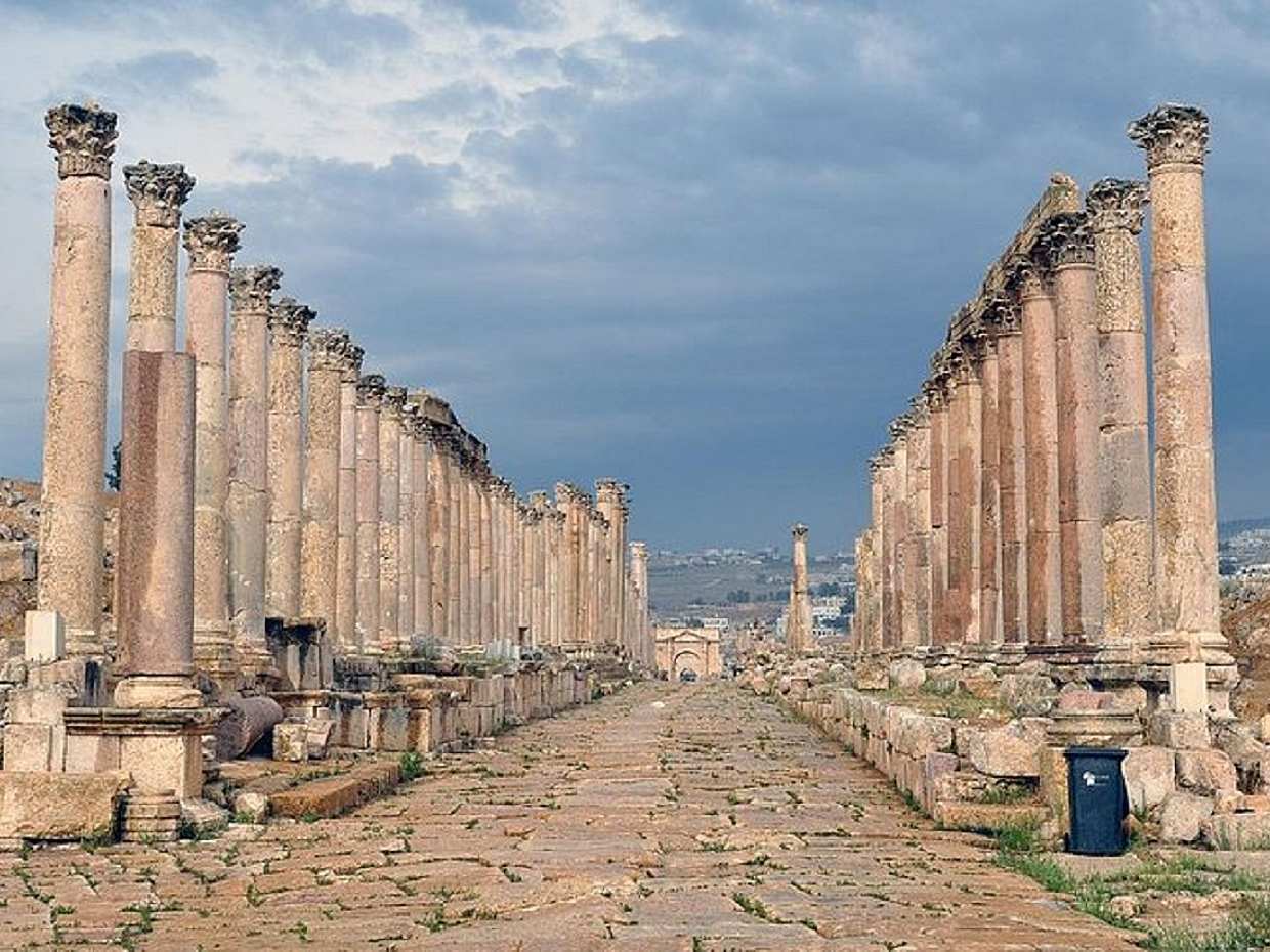 Grand Jordan Discovery Tour: Amman, Jerash, Ajloun, Madaba, Mount Nebo, Petra, Little Petra, Wadi Rum & Dead Sea – 3★ Hotel (3 nights at Amman, 1 Night at Petra, 1 Night at Wadi Rum), photo 4