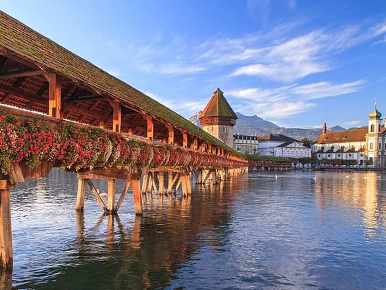 Private day trip Basel to Zurich and Lucerne with a local driver in Switzerland, Binningen, photo 2