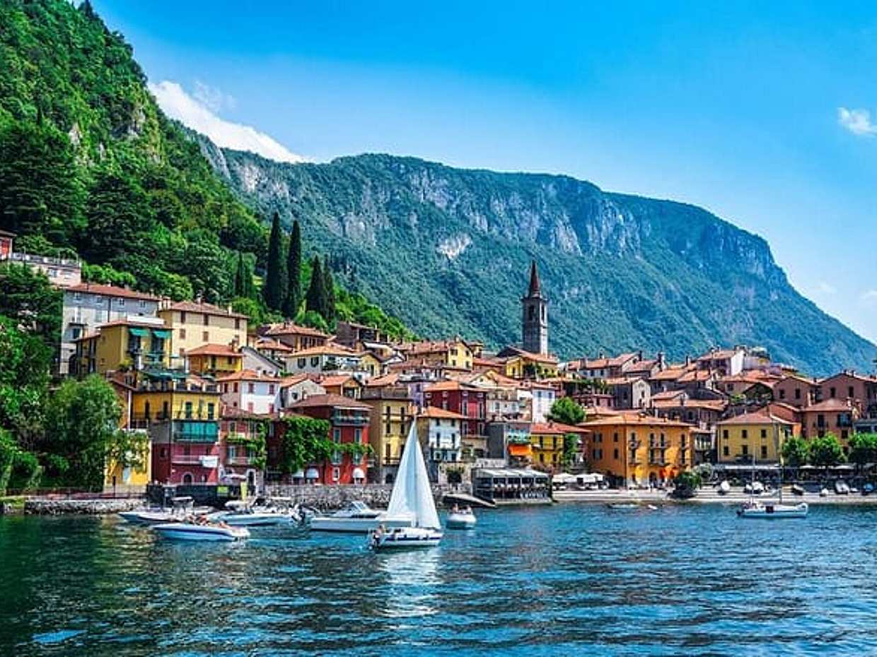 Full Day Private Tour in Lake Como