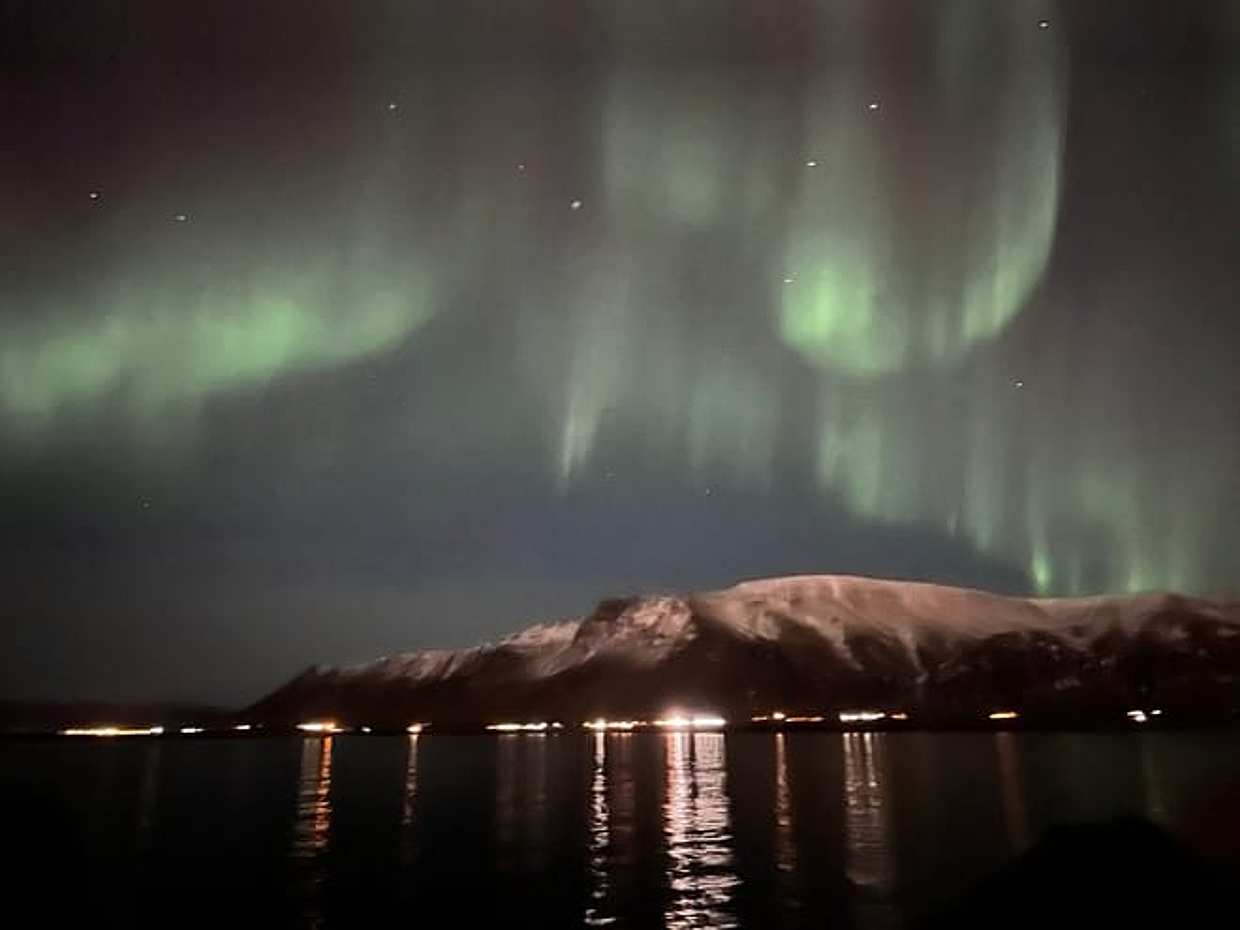 Northern Lights Boat Tour with Hot Chocolate and Free Retry Included, photo 2