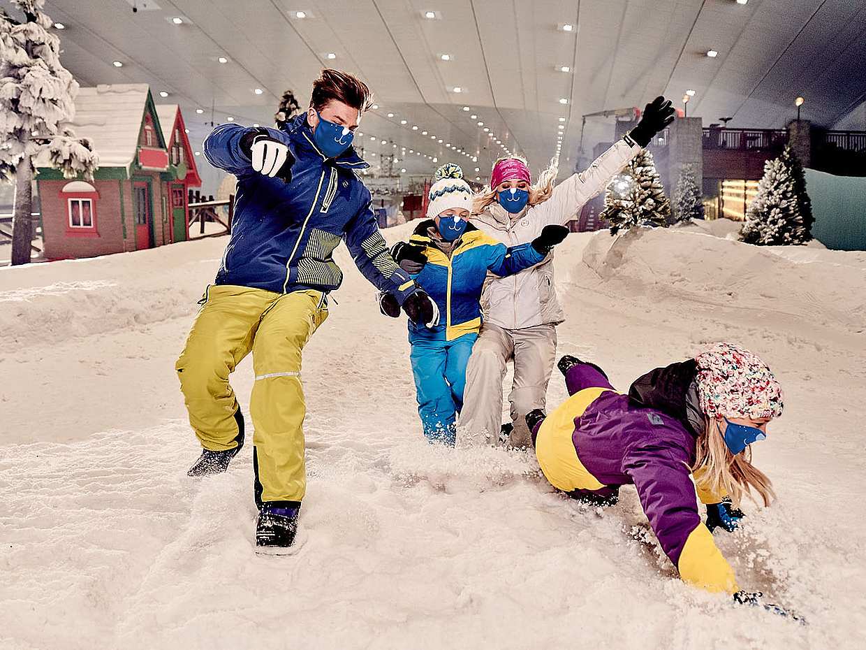 Ski Dubai Snow-Plus Pass, Shopping au Dubai Mall, Visite des 124e et 125e étages du Burj Khalifa et spectacle de la fontaine musicale avec transferts privés aux Émirats arabes unis.
, photo 3