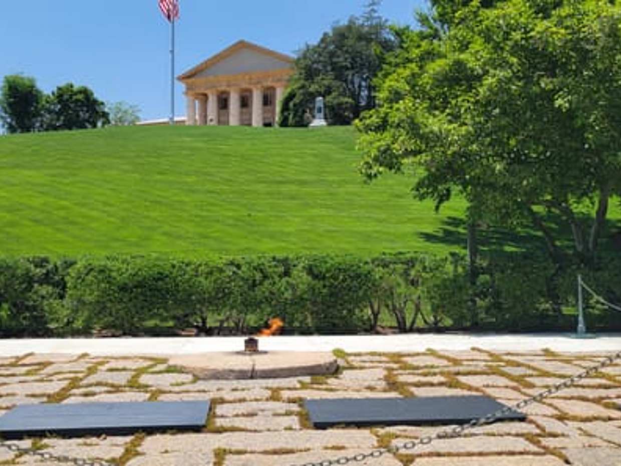 Private Washington DC Grand Tour with Changing of the Guard Ceremony., photo 4