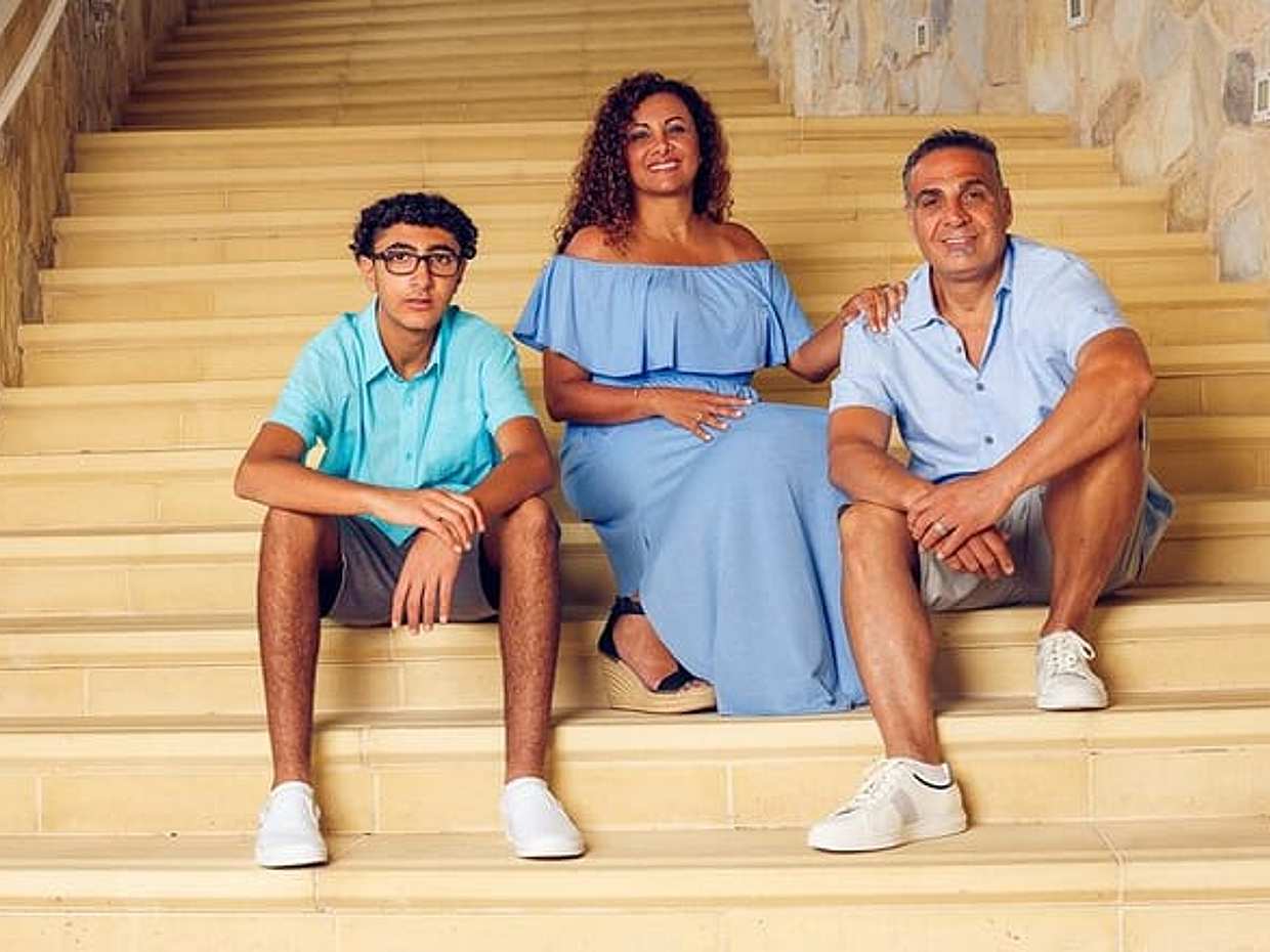 Hire Photographer, Professional Photo Shoot - Madrid in Spain