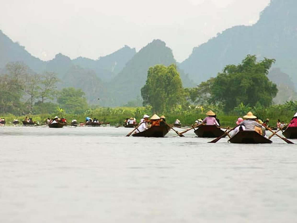 PERFUME PAGODA ONE DAY TOUR WITH LUNCH FROM HANOI (1 Day), photo 5
