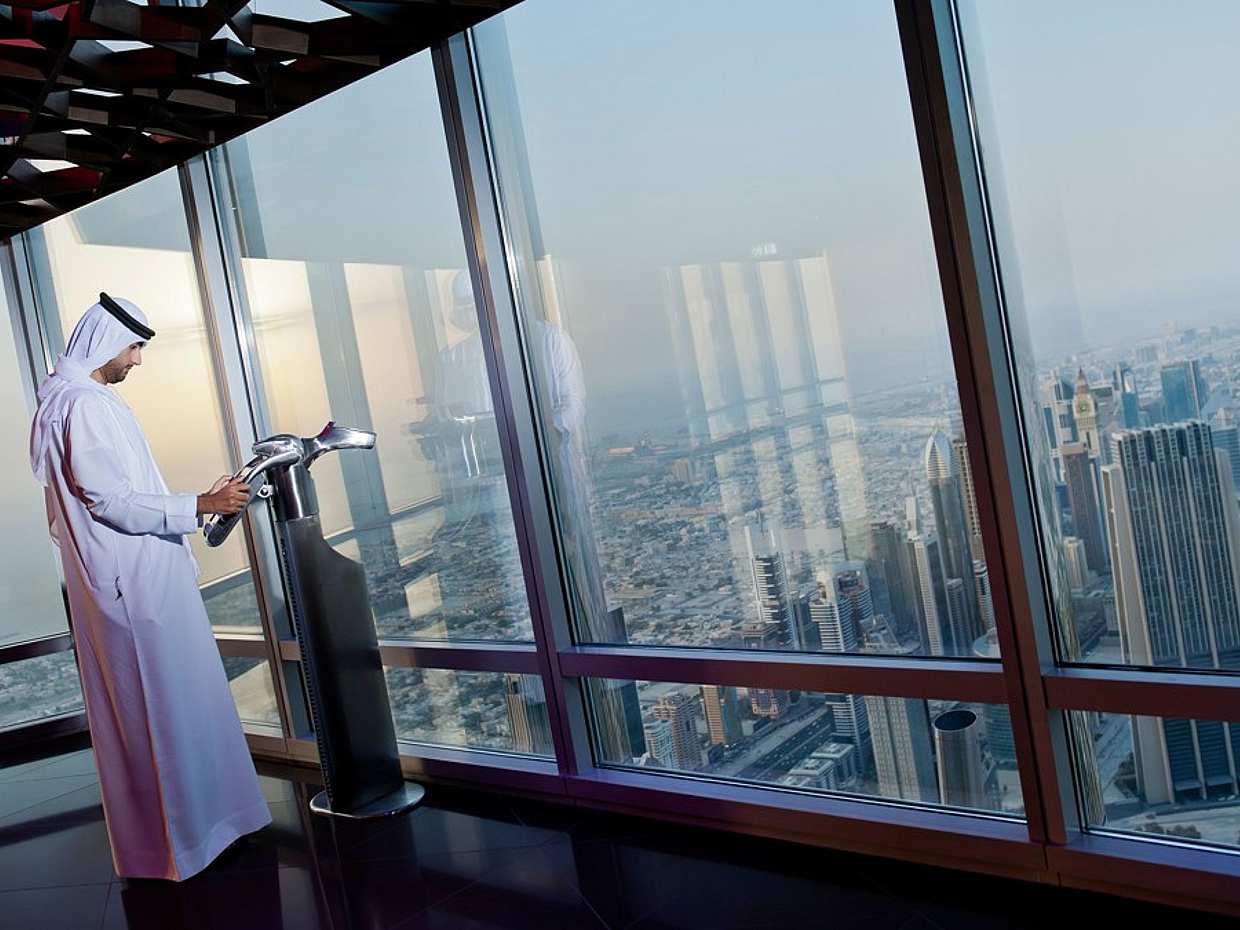 Burj Khalifa 124 & 125 Floor NON-PRIME + Under Water Zoo Combo in United Arab Emirates, Dubai, photo 5