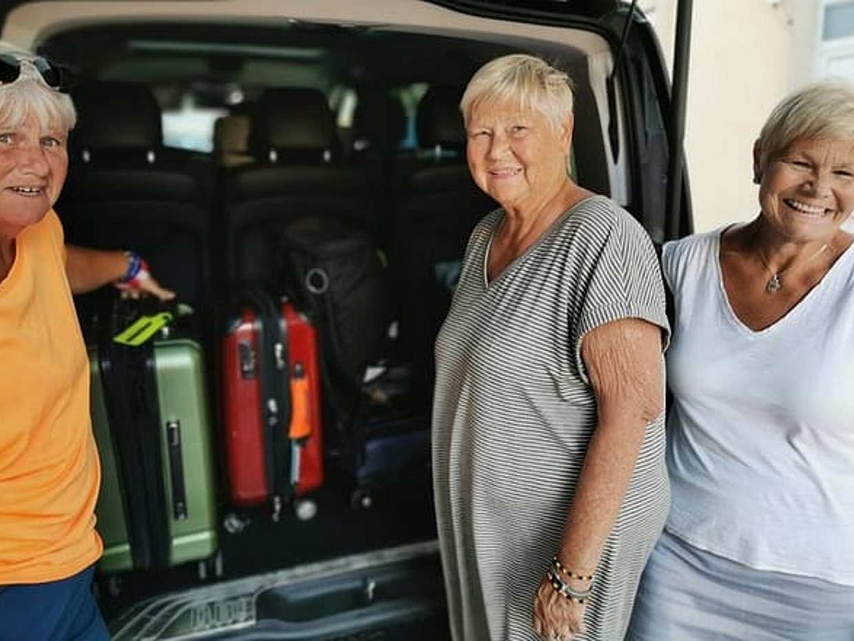 Lisbon to Porto Private Transfer: Custom Scenic Heritage Stops in Portugal, photo 2