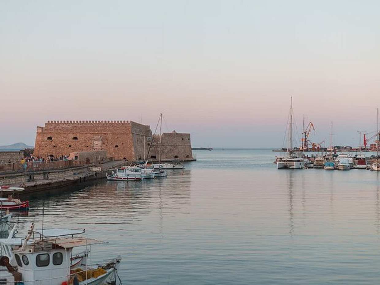 ทัวร์ส่วนตัวชมพระราชวัง Knossos, พิพิธภัณฑสถานโบราณคดี & เมือง Heraklion ในกรีซ, ชาเนีย
, photo 5