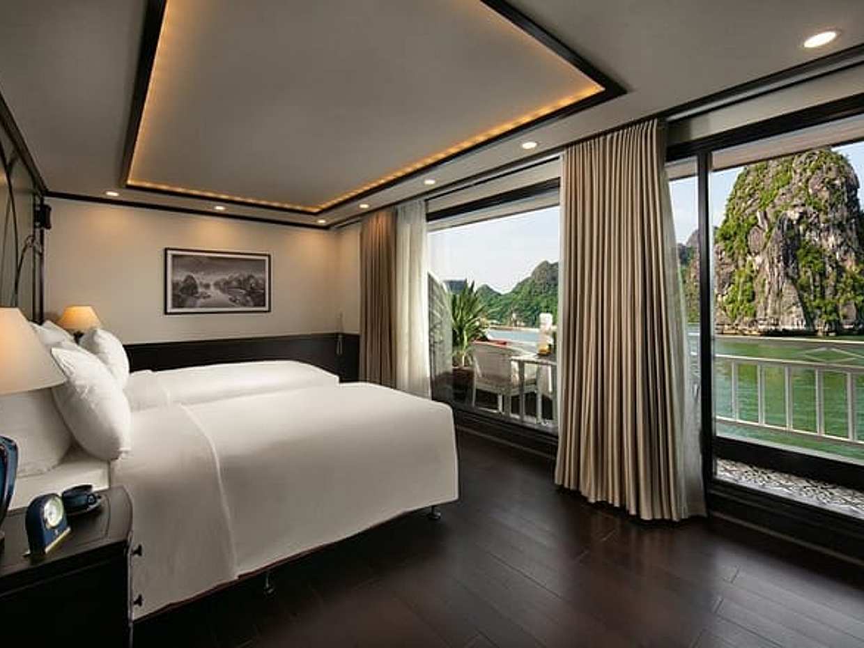 Hanoi: 2-Day Luxury Halong Bay Hermes Cruise with Balcony Suite, photo 2