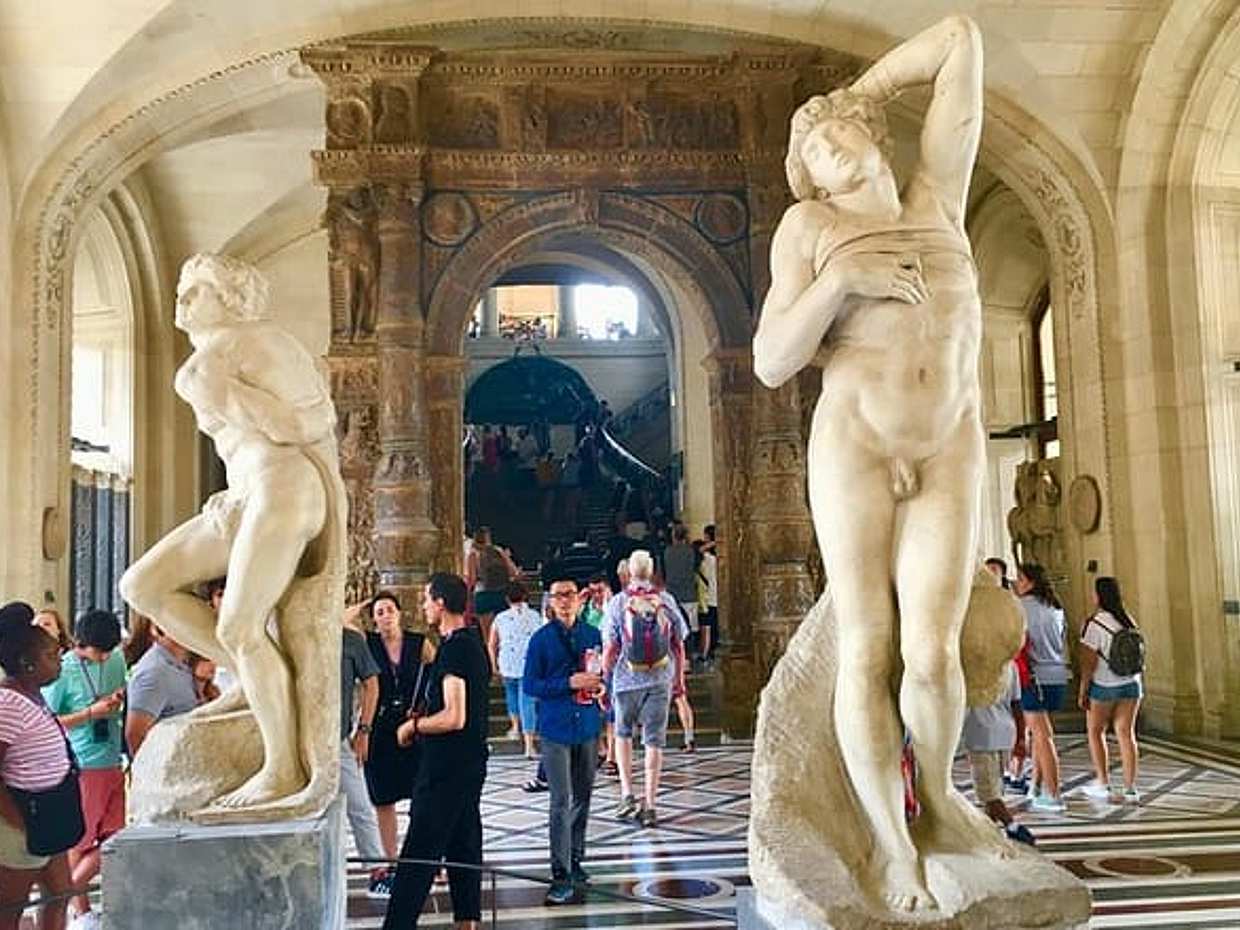 Louvre Private Tour With Hotel Pickup