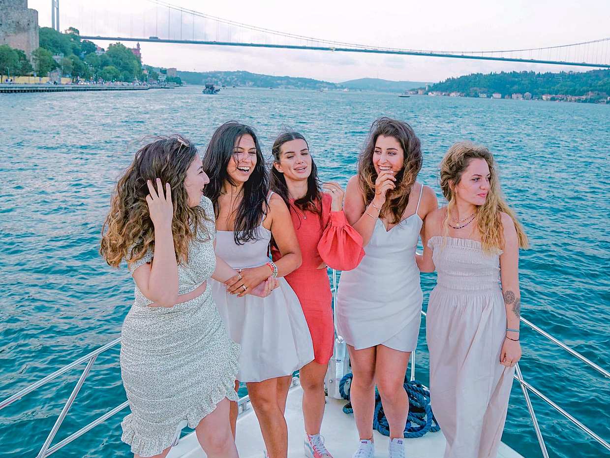 Privater Luxusyacht-Mietservice in Istanbul in der Türkei