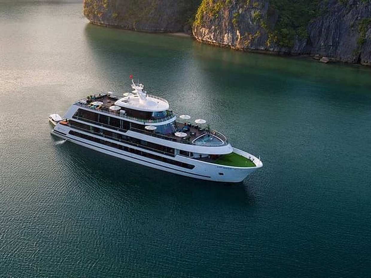 Stellar of The Sea Cruise Halong & Lan Ha Bay 2D1N Luxury Tour in Vietnam, Ha Long, photo 3