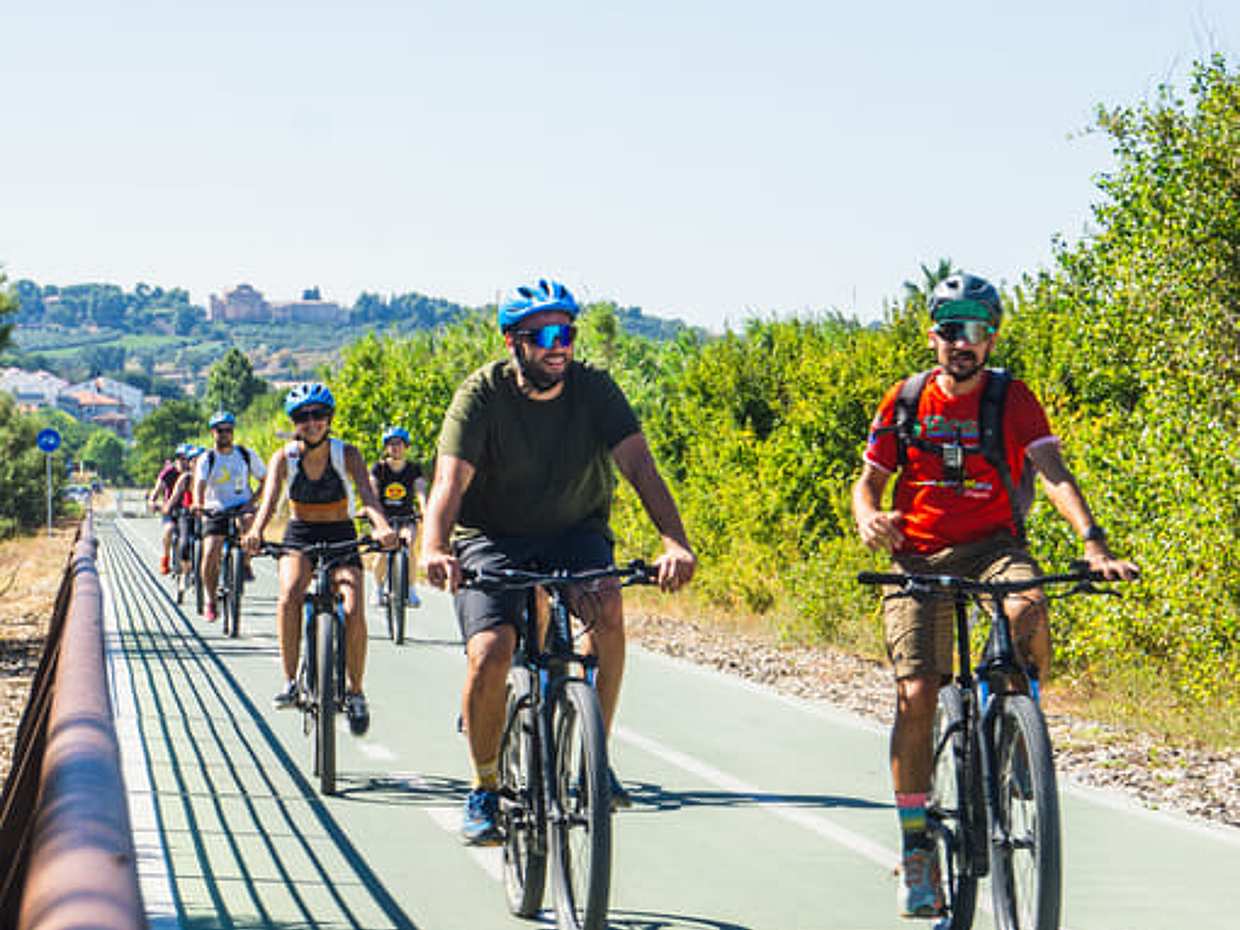 Costa dei Trabocchi: E-Bike, Sunset, and Aperitivo Suspended Over the Sea, photo 4