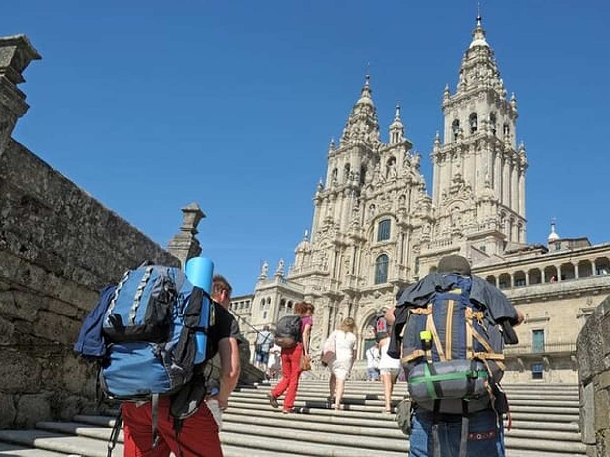Private Transfer between Porto and Santiago de Compostela
