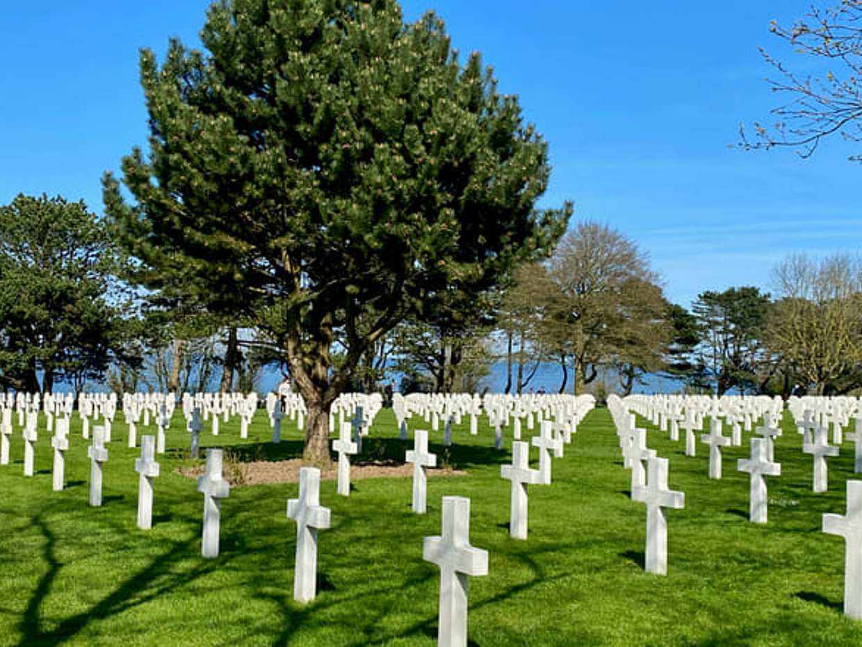 Private M.St.-Michel D-Day Omaha Pointe du Hoc American Cemetery