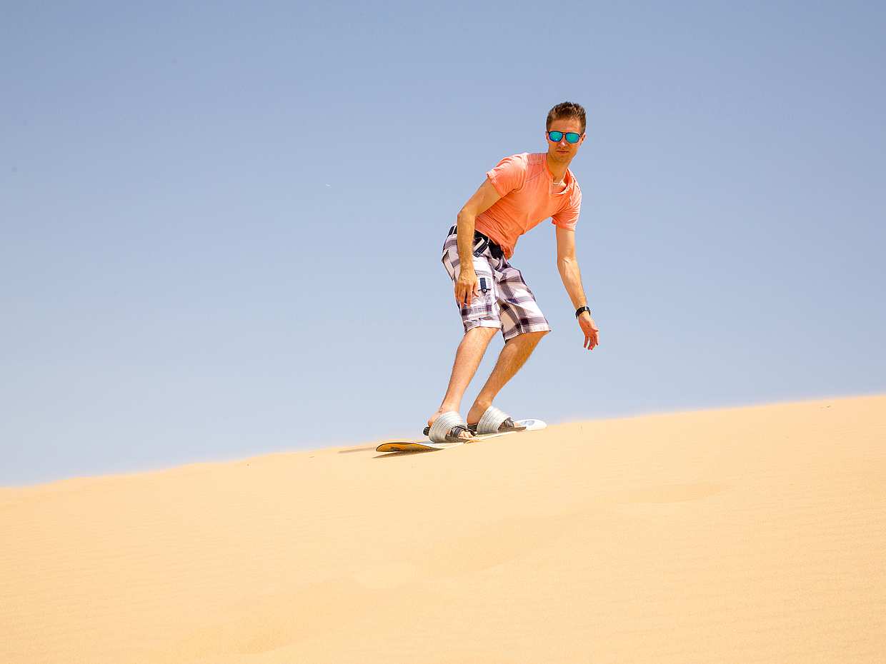 Evening Desert Safari with Quad Bike Ride and Falcon Photography in Dubai, United Arab Emirates, photo 2
