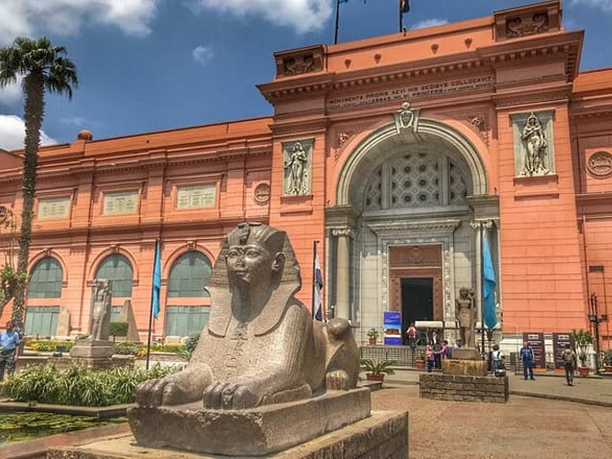 Hurghada Day Trip to Pyramids of Giza and Egyptian Museum VIP, photo 4