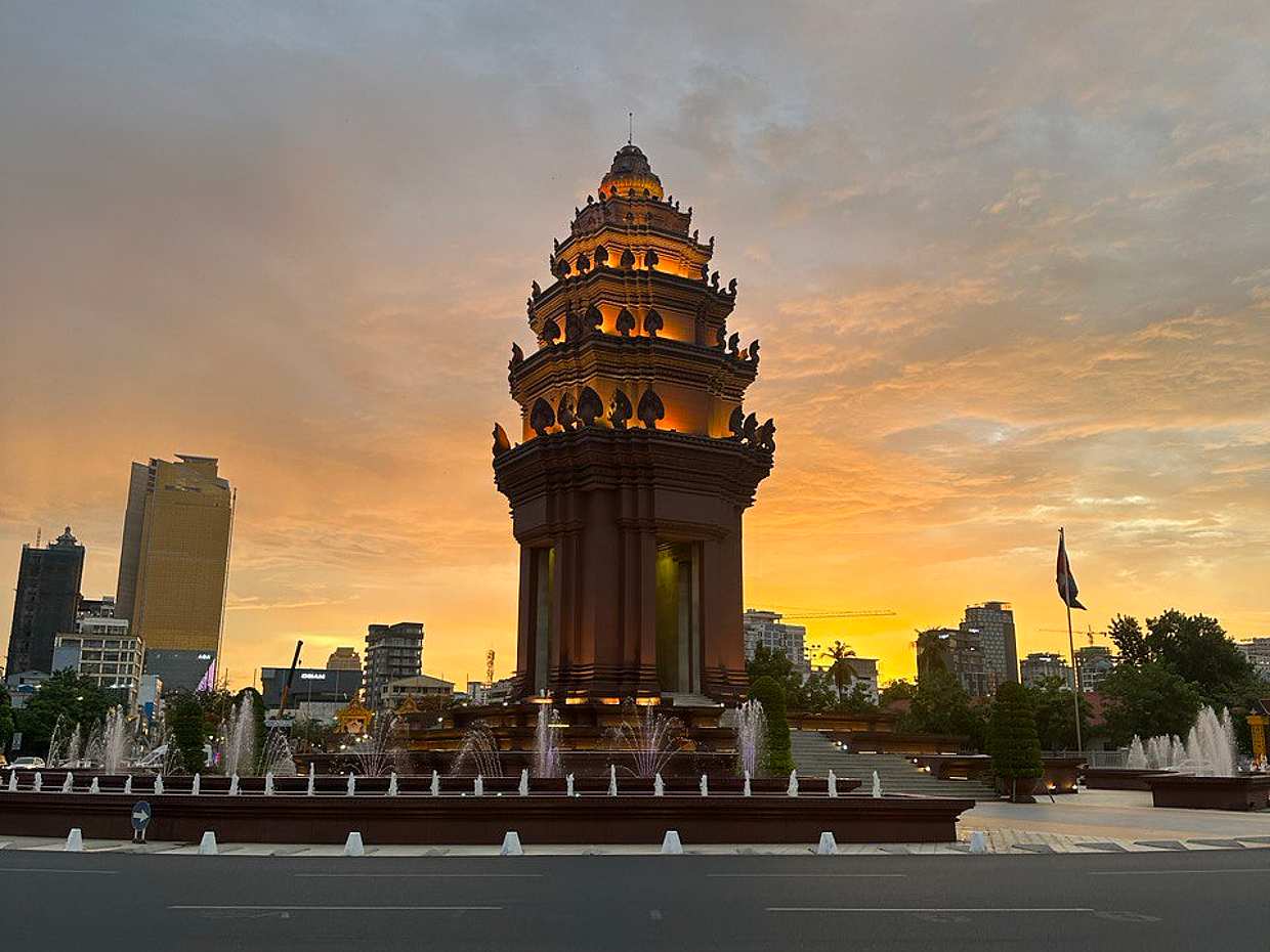 Halbtagestour zum Königspalast, Wat Phnom & Unabhängigkeitsdenkmal in Kambodscha, Phnom Penh
, photo 4