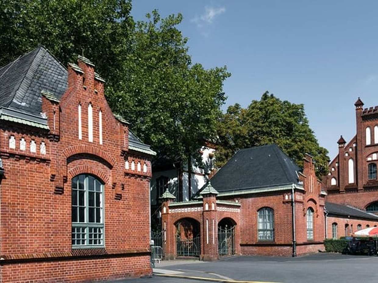 Dortmund Scavenger Hunt & Highlights Self-Guided Walking Tour