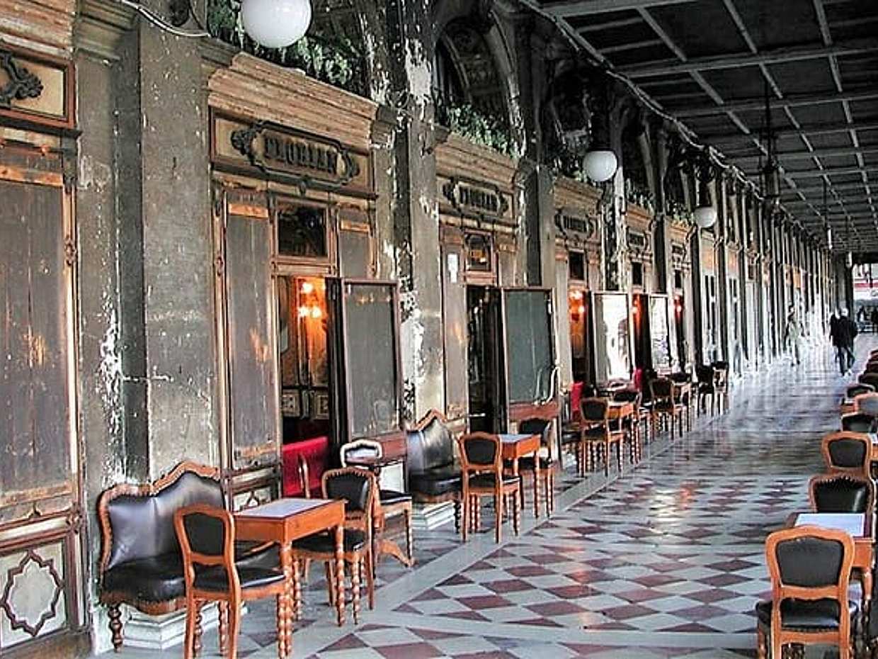 Sweet Venice: A Food Tour of Pastries, Chocolate & Gelato, photo 3