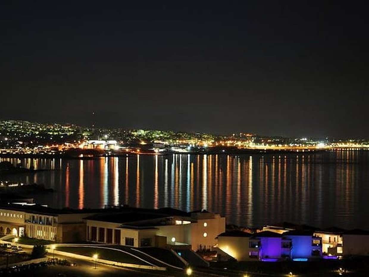 Rodas de noche en Grecia, photo 2