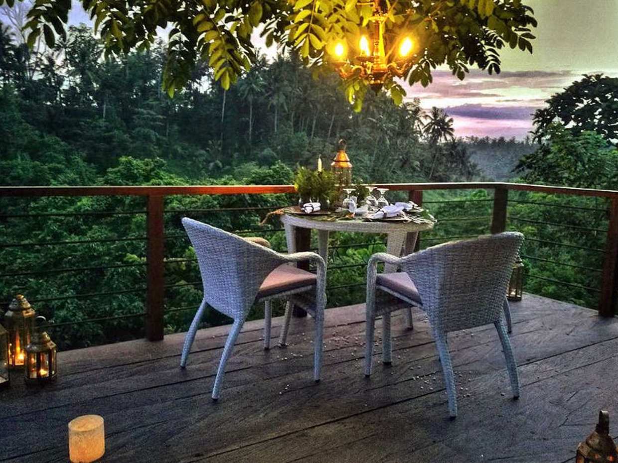Romantic Dinner on a Forest Tree Deck in Bali, Indonesia, photo 3
