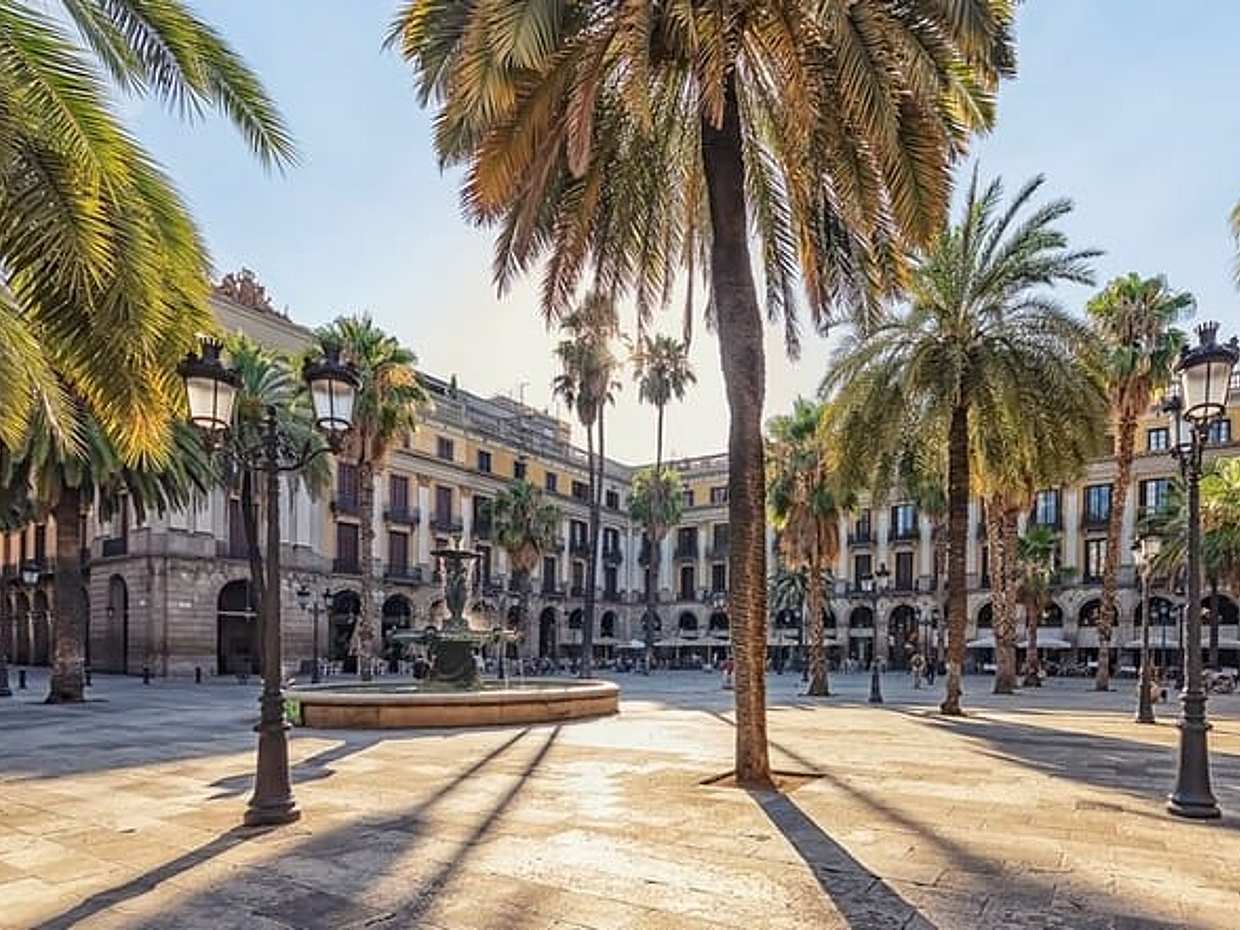 Barcelona Gothic Quarter Self-Guided Walking Tour, Scavenger Hunt in Spain, photo 4